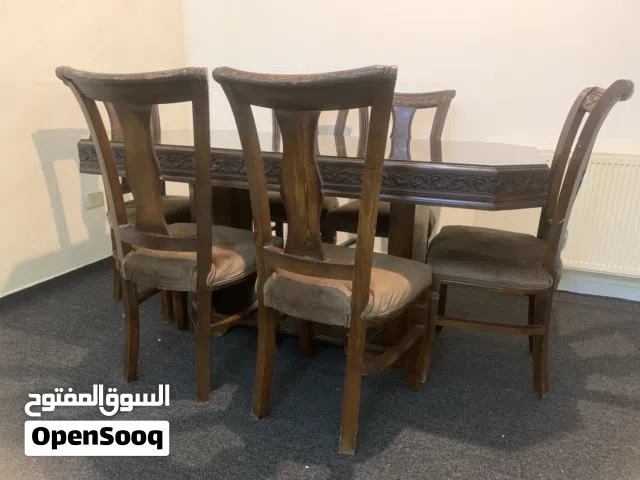 سفره بحاله جيده للبيع السعر 100 دينار الموقع خلدا