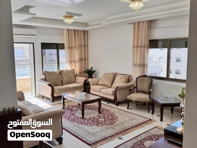 شقة فخمة مفروشة بالجندويل من المالك مباشرة بالقرب من الخدمات مقابل شركة زين