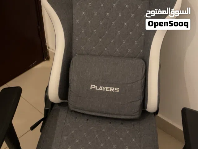 كرسي قيمنق بلايرز بحاله ممتازه