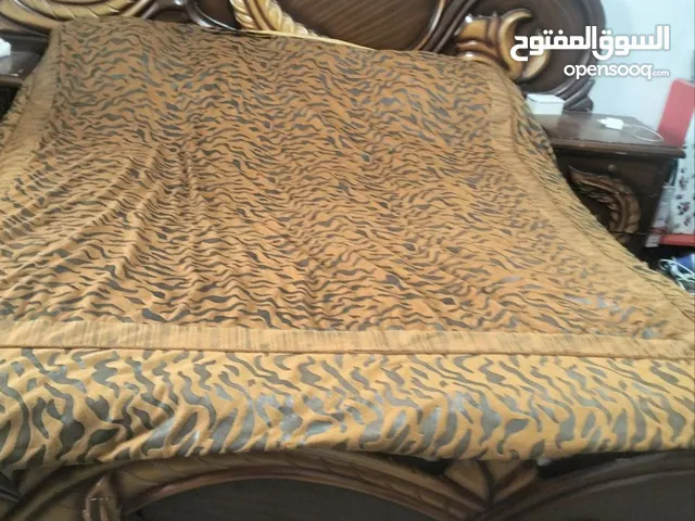 غرفه نوم خشب وكاله مستعمل استعمال خفيف للبيع العاجل وبسعر حريق