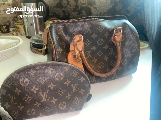 شنطة LV للأناقه عنواااان الشنطه صراحه قمة الذوووق
