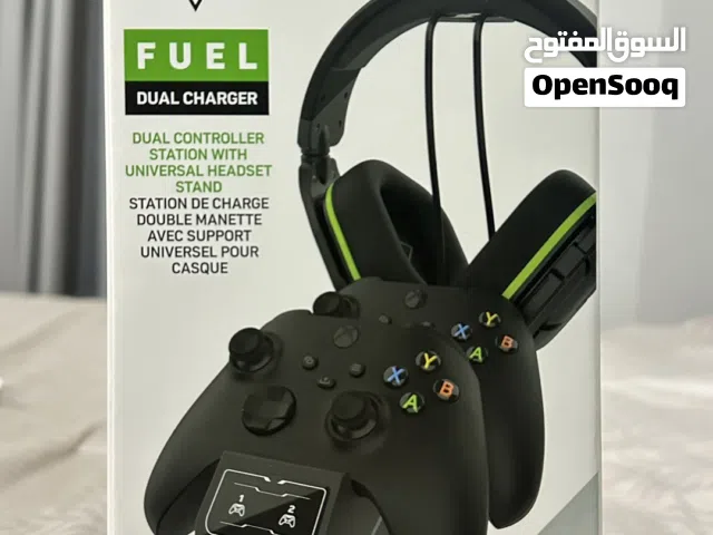 Brand New Dual Xbox controller charger with universal headset stand .