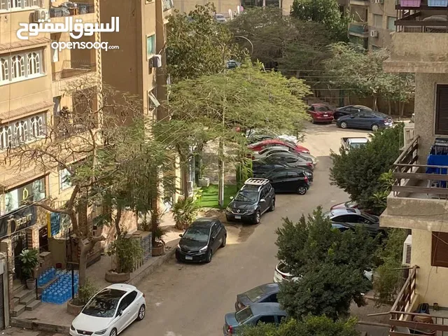مقر اداري للايجار شارع محمد يوسف القاضي متفرع من محمد انيس - المرغني
