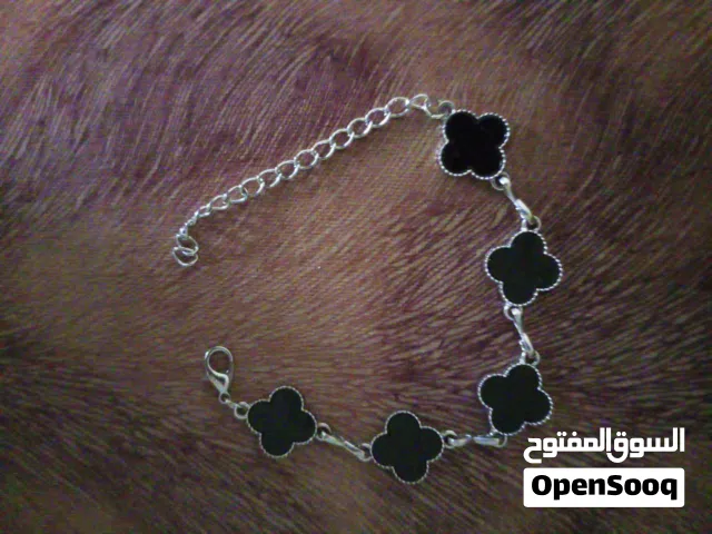 سوارة فضة رجالي و نسائي بسعر ممتاز جدا بلمعة جميلة مطلية فقط