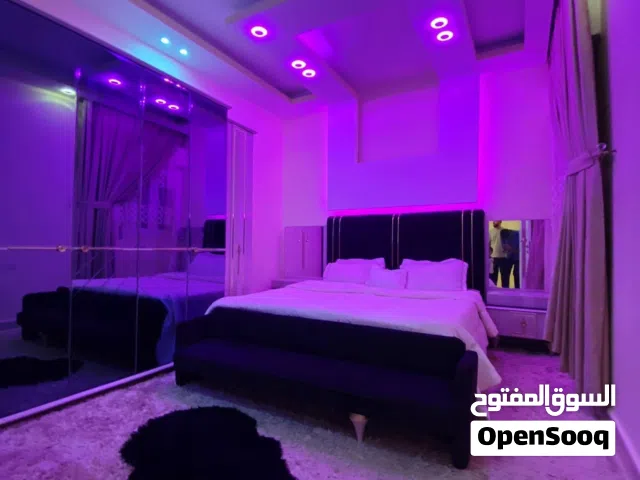 السلام عليكم شقة مفروشة للإيجار فينيسيا شارع عبد الصمد كمباوند المودة خلف نادي سلطان مقابل مسجد طلحة