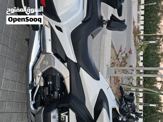 قولد وينق ابيض اديشن