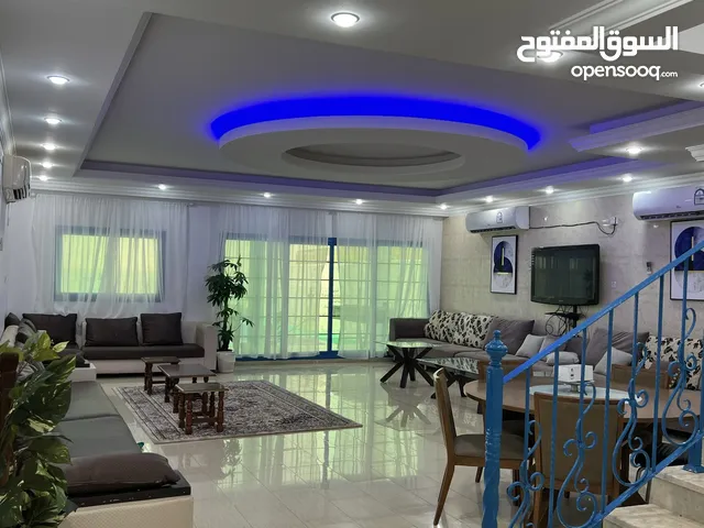 5 Bedrooms Chalet for Rent in Al Jahra Al-Sabiya