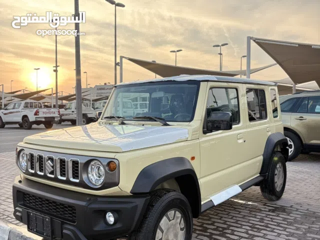 Suzuki Jimny GCC model 2025 5-door beige exterior with black interior full option 9000 km only