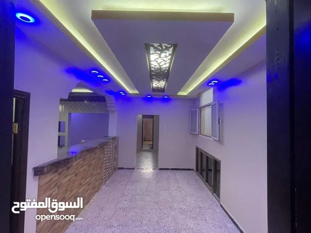 180 m2 3 Bedrooms Apartments for Rent in Benghazi Al-Masakin
