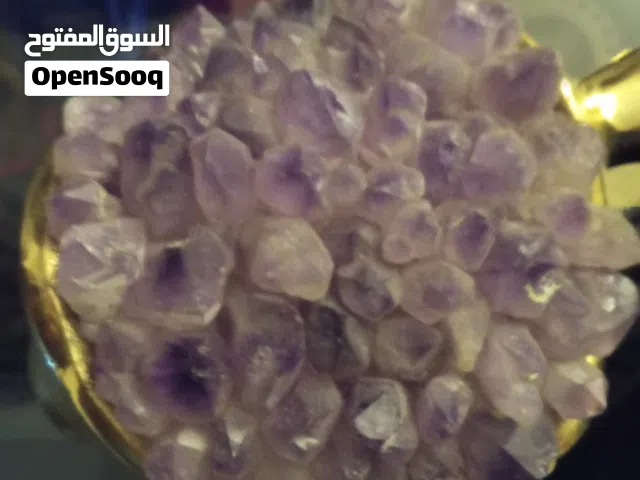 حجر امتست طبيعي على شكل رمانه
