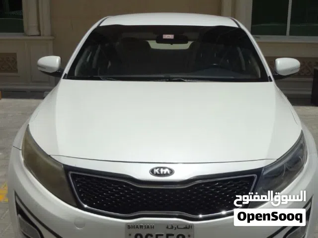 2014 كيا اوبتيما Standard