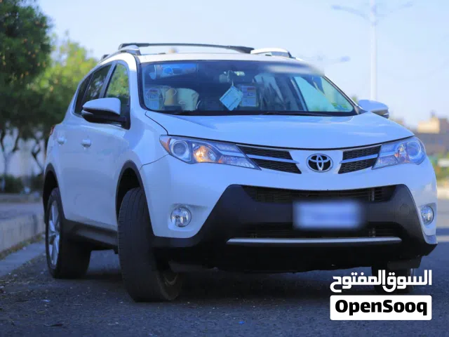 2015 تويوتا راف فور Limited