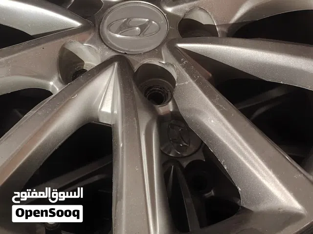 سلام عليكم ويل كب معه تايرات تخم كامل مال سوناته حجم16