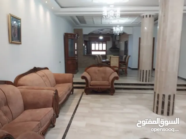 350m2 More than 6 bedrooms Villa for Rent in Tripoli Al-Nofliyen