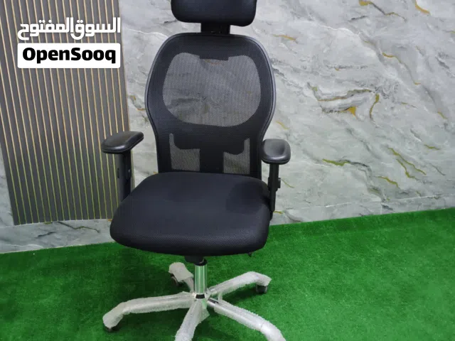كرسي مدير جكين مسند رقبه متحرك ايادي متحركه مريح للجلسات الطويلة جك ايطالي خصم خاص للشركات