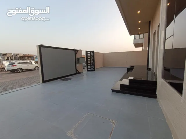 280m2 3 Bedrooms Villa for Sale in Ajman Al Alia
