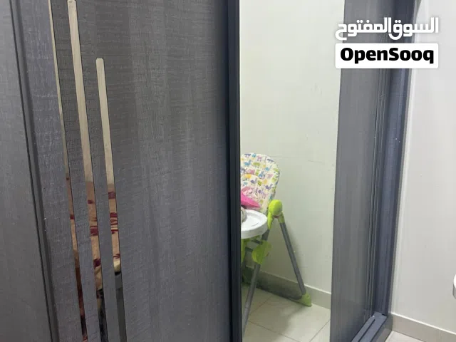 للبيع  كبت+2سرير مقاس 100