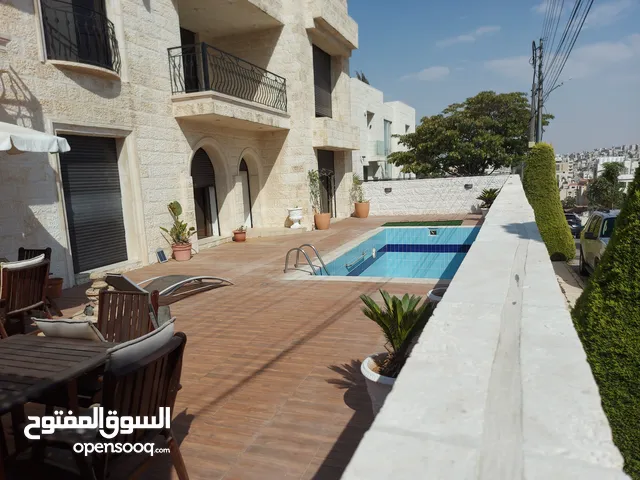 850 m2 5 Bedrooms Villa for Rent in Amman Abdoun