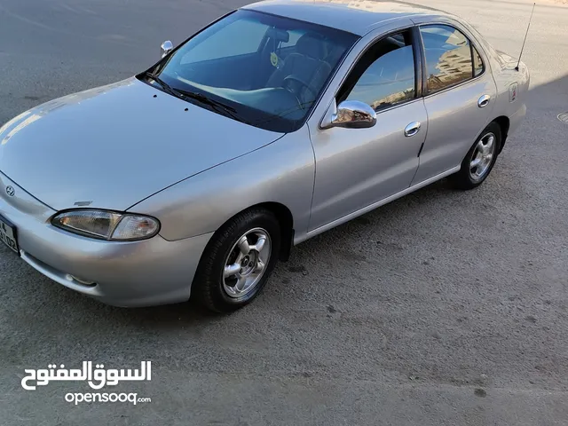 Used Hyundai Avante in Amman