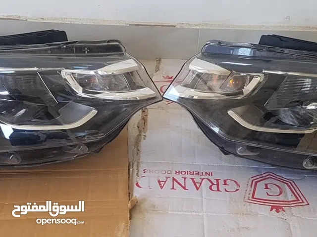 فانوسين امامي + فانوس شابورة ستروين c اليزية اورجينال 2020 السعر 30000 وفي نقاش  ا