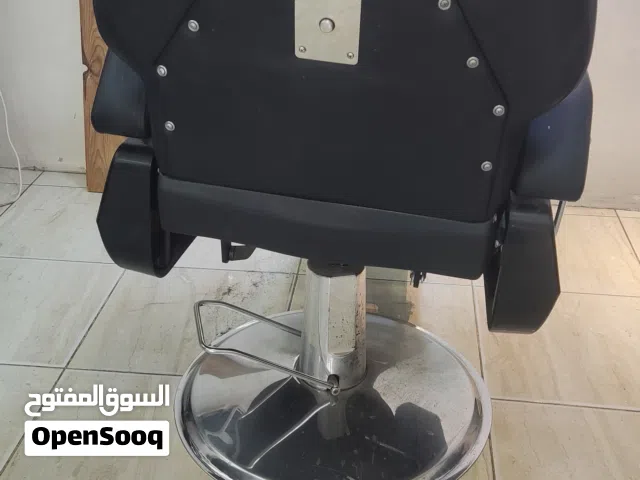 موجود ثلاث كراسي للبيع حلاق طياره