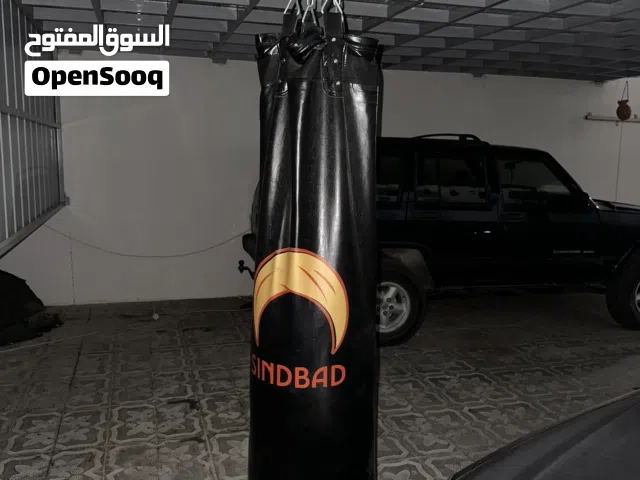 كيس فنون قتالية فاضي طول متر و 80.