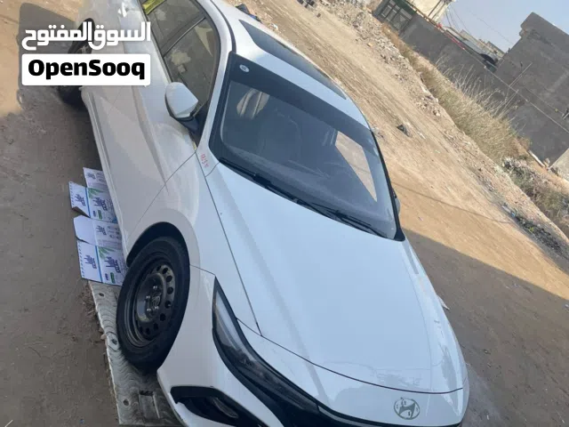 2024 هيونداي النترا Standard