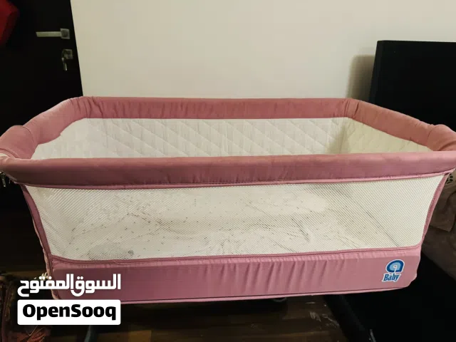 تخت اطفال من عمر يوم الى 9 اشهر