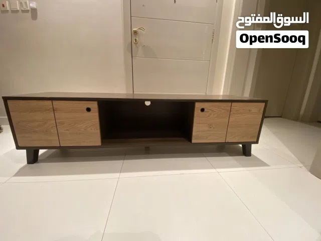 طاولة شاشة