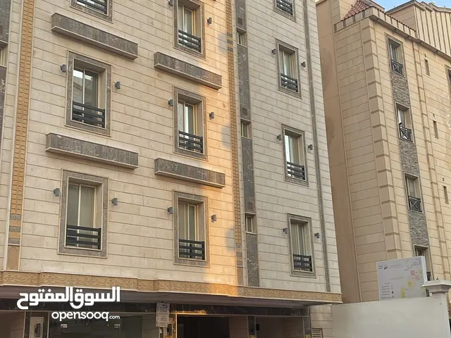 120 m2 3 Bedrooms Apartments for Rent in Jeddah Al Aziziyah