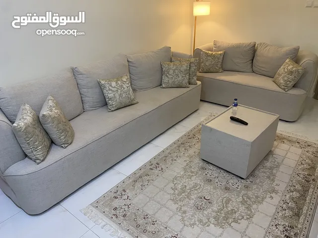 للبيع جلسه 6 اشخاص