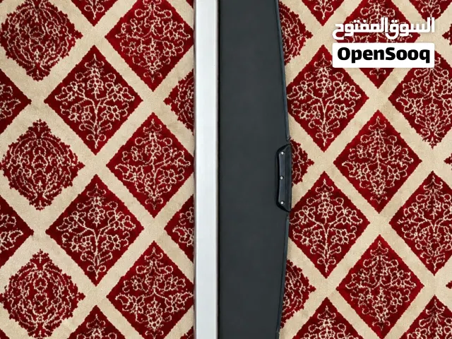 غطاء صندوق خلفي أصلي تويوتا بريوس 2019 (Cargo Cover) بحالة ممتازة