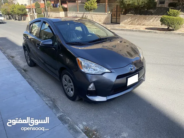 Used Toyota Prius in Amman