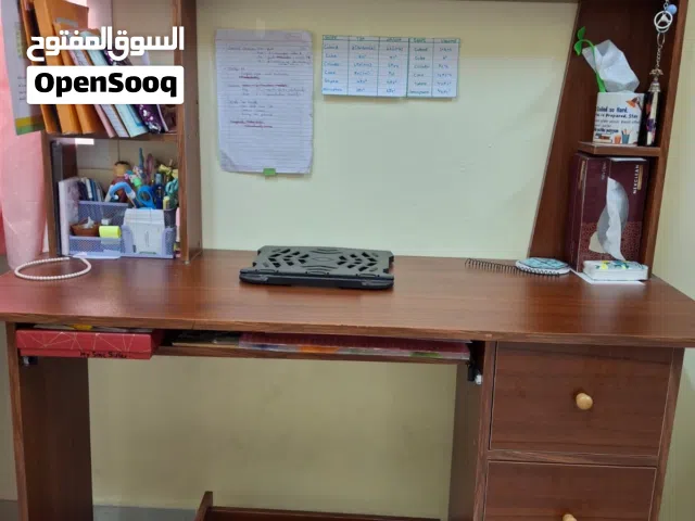 STUDY TABLE GOOD CONDITION URGENT SALE @ 07 Only