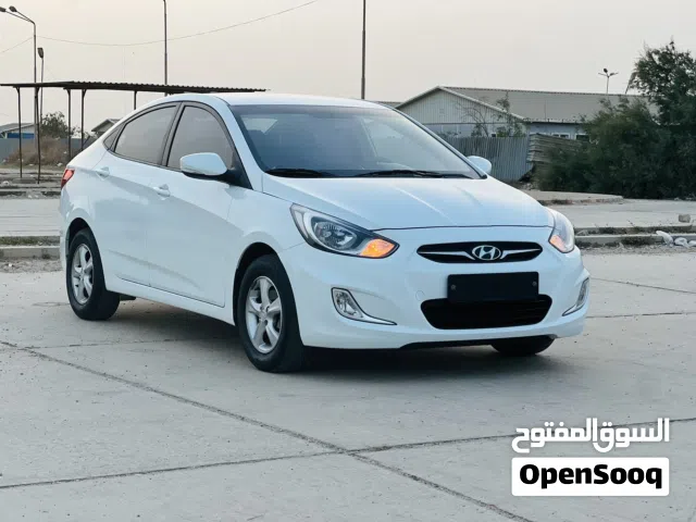 2011 Hyundai Accent GL