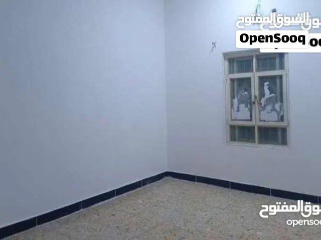 85 m2 3 Bedrooms Apartments for Rent in Basra Hakemeia