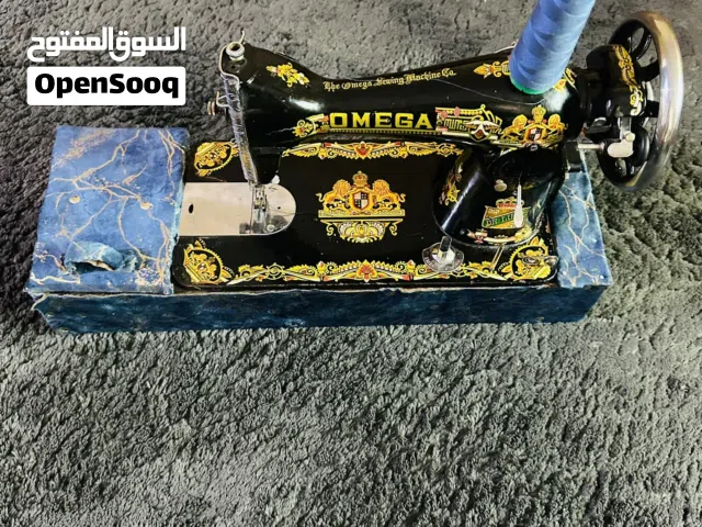 ماكينة خياطة  OMEGA بحالة ممتازة