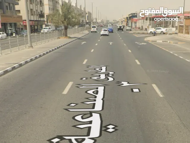 يمتنع المكاتب العقاريه للبيع آرض صناعية العاشره شارع رئيسي ثمانون الف قدم مؤجره 2مليون واربع ميه