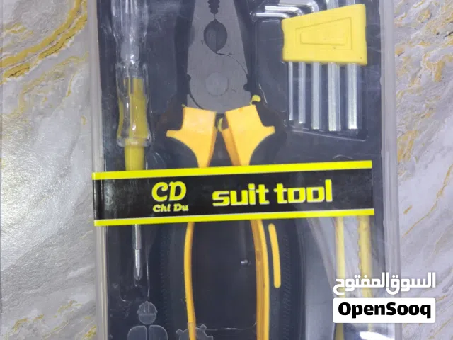 دريل وعدد يدوية للبيع