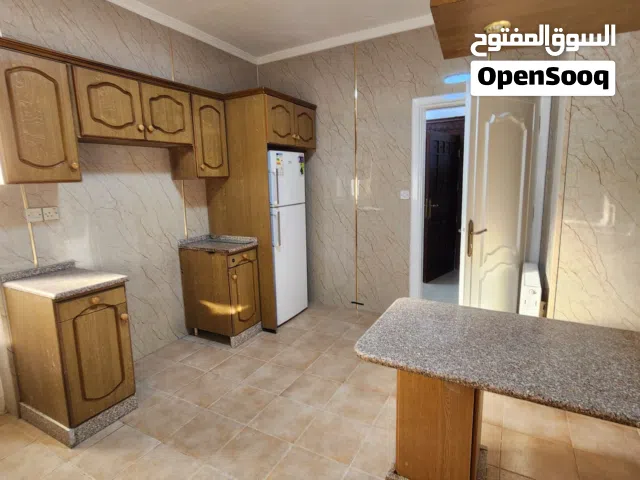200 m2 3 Bedrooms Apartments for Rent in Amman Abdoun