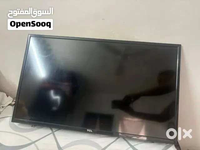 تلفاز شاشاة tcl 32 بوصة