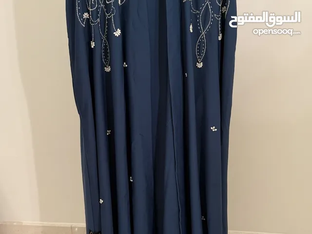 لبسه مناسبات تم لبسها مره واحده فقط