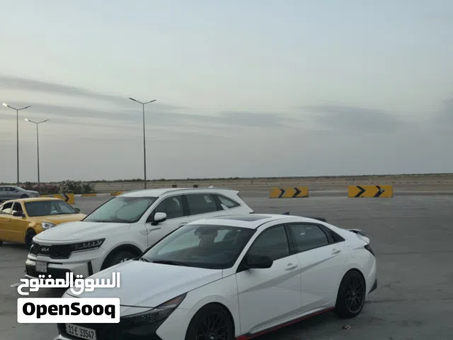 2022 هيونداي النترا Sport