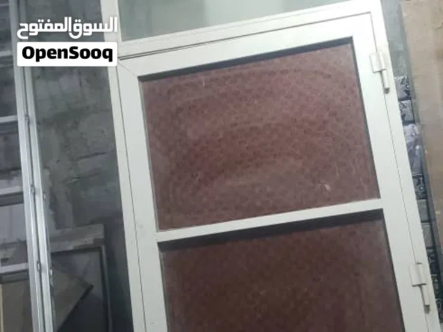 للبيع عرطه باب المنيوم  السعر بـ15الف يمني