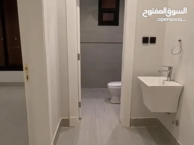 158 m2 3 Bedrooms Apartments for Rent in Al Riyadh Al Yasmin
