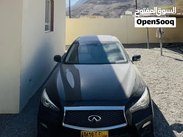 2016 إنفينيتي Q50 Red Sport