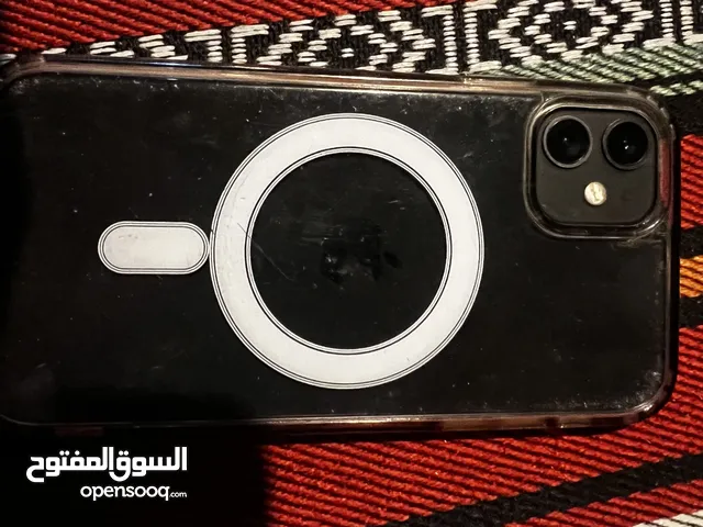 iPhone 11 عادي مغير شاشه اصليه فاصل فيس ايدي بتصلح