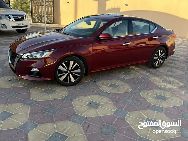 Used Nissan Altima in Abu Dhabi