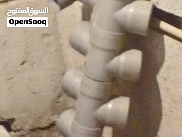 مثلثات بلاستيك اللون رصاصي الرقم  العدد 20