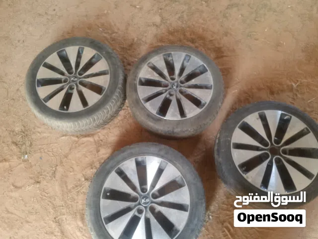 سيرية k5 للبيع  اتنين رقمهم18/45/225 قومات هانكوك صفار